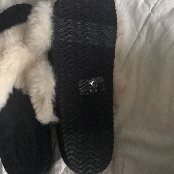 Loft pretty furry slippers - Picture 2 of 2